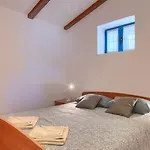 Villa Rustic Casa Nadalina With Pool In Visnjan