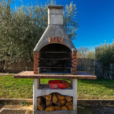 Rustic Casa Nadalina With Pool In Visnjan Radovani
