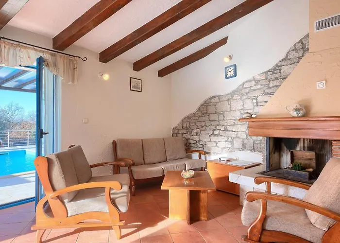 빌라 Rustic Casa Nadalina With Pool In Visnjan *