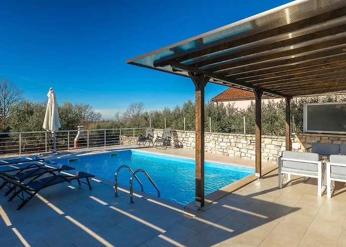 빌라 Rustic Casa Nadalina With Pool In Visnjan *